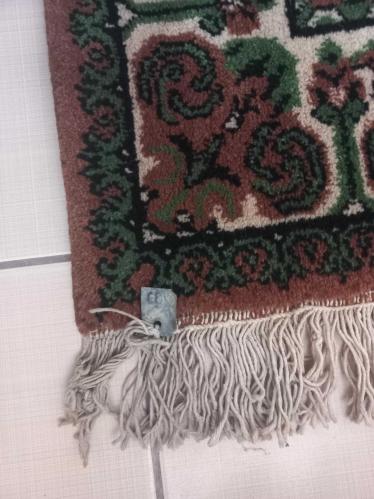 68 ya da 89 nolu isparta  sümerbank sanırım  el dokuma  geyikler konulu duvar halısı  120x160 cm