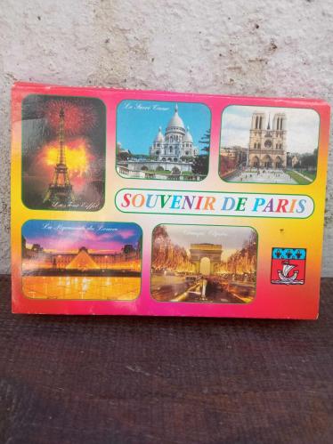 SOUVENIR DE PARIS (PARİS FRANSA ) -  18 ADETLİK AKORDİYON KARTPOSTAL TAKIMI