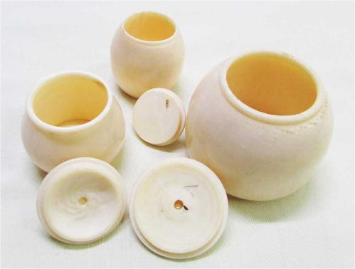 ViNTaGe F.DİŞİ Ivory KREM KUTULARI....3 Adet