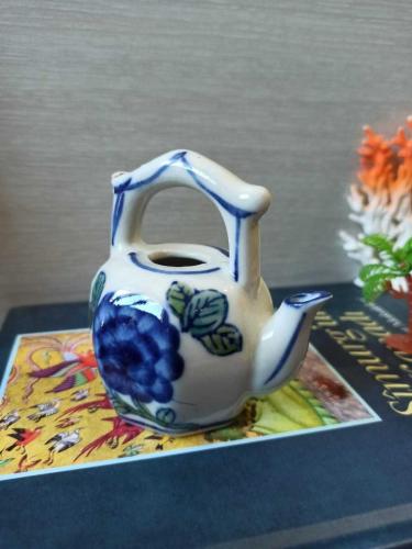 porselen mini çaydanlık ''kapağı yoktur''& 8.5 cm