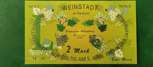 1997 YILI  Almanya'nın Baden-Württemberg eyaletinde bulunan Weinstadt şehrine aittir ÜZÜM BAĞLARI VE ŞARAPÇILIK FESTİVALİ KUPONU 2 MARK DEĞERİNDE NOTGELD RESİMDE GÖRÜLDÜĞÜ GİBİ.