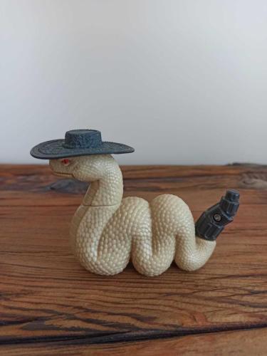 vintage ''Rango Çıngıraklı Jake (Rattlesnake Jake)orijinal figür oyuncak & 12 cm