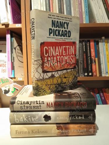 Cinayetin Şifresi, Bakire , Fırtına Kokusu, Cinayetin Anatomisi Ciltli Şömizli (4 Kitap) Set halinde Şömizli