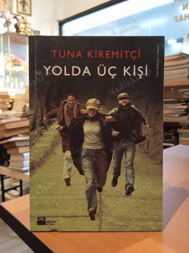 Yolda Üç Kişi
