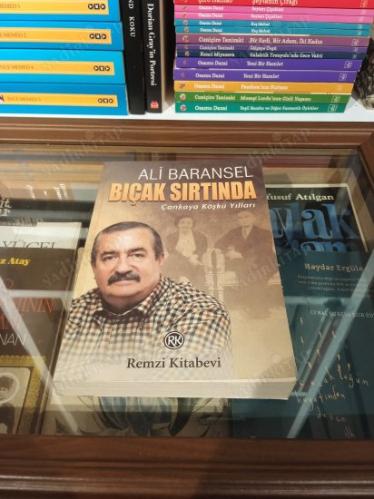 Bıçak Sırtında - Çankaya Köşkü Yılları