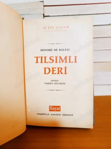 TILSIMLI DERİ
