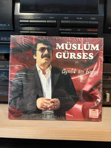 MÜSLÜM GÜRSES AYRILIK ACI BİRŞEY