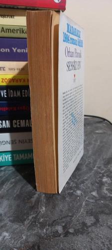 Sessiz Ev İlk 1. Baskı