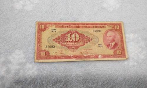 4.EMİSYON 1.TERTİP 10 ON TÜRK LİRASI SERİ R24 37092 SERİ NUMARALI KAĞIT PARA NATÜREL ÇİLALTI EN NADİRİ
