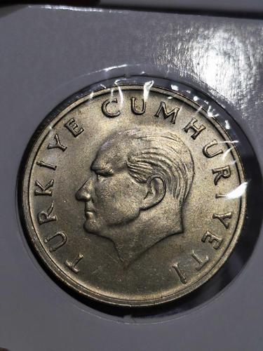 1988 Yılı 100 Lira Çil