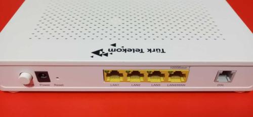 ZTE ZXHN H168A 5Ghz Yeni nesil VDSL Modem ( Yeni gibi , Kurulum kılavuzlu,  Başarılı ürün)
