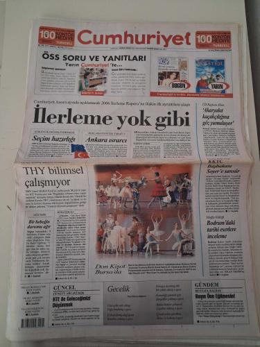 CUMHURİYET GAZETESİ 18 Haziran 2006 Pazar ( DON KİŞOT BURSA'DA / SABAHAT AKKİRAZ / Tam sayfa KONYA ŞEKER ilanı / EFE RAKI reklamı )