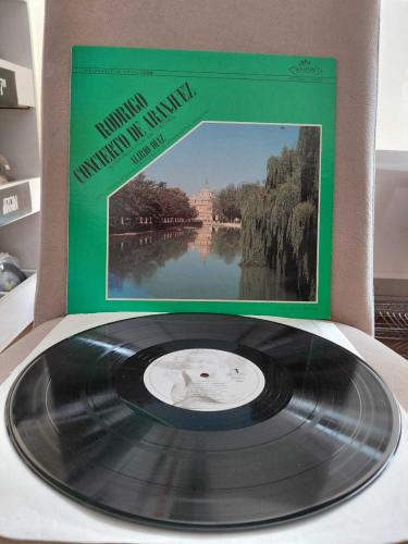 RODRIGO GİTAR KONÇERTOSU ( Concierto De Aranjuez)  - Alirio Díaz - Japonya Dönem Basım - 33lük LP Plak
