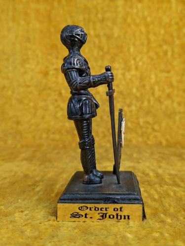 VINTAGE KNIGHT OF MALTA MİNYATÜR HEYKEL BİBLO