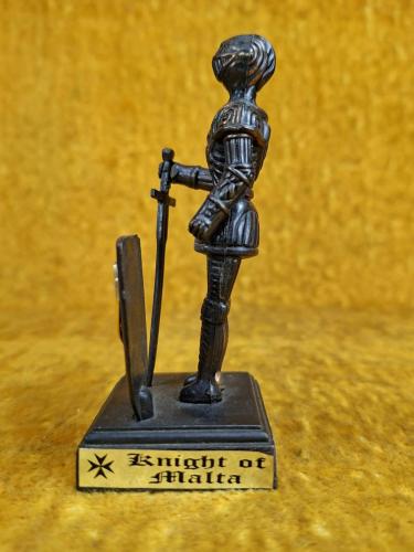 VINTAGE KNIGHT OF MALTA MİNYATÜR HEYKEL BİBLO