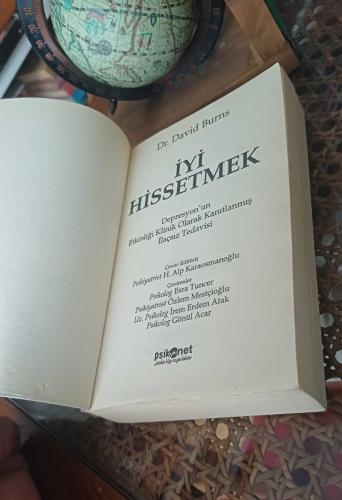 İYİ HİSSETMEK / Etkinliği Klinik Olarak Kanıtlanmış İlaçsız Depresyon Tedavisi Bilişsel ve Davranışçı Terapiler Serisi 3