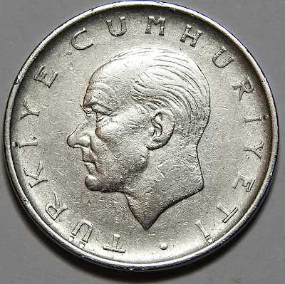 1 TL 1967 TERS 8 GRAM EŞŞİZ katalog değeri 350 dolar