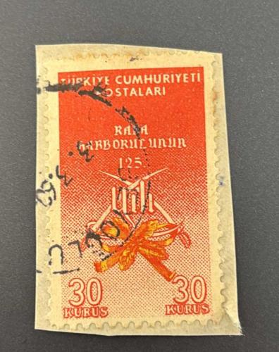 Türk Pulu - Turkish Stamp - Mektup Zarfından Kesilmiş / Postadan Geçmiş Pul Filateli - 1960 DAMGALI - KARA HARB OKULUNUN 125. YILI TEMALI PUL,  30 KURUŞ - Türkiye Cumhuriyeti - NOSTALJİK DOĞUM GÜNÜ HEDİYESİ