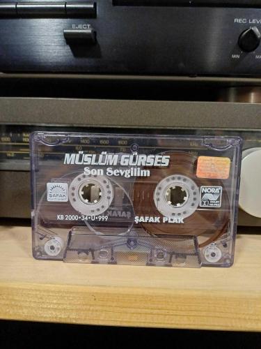 MÜSLÜM GÜRSES SON SEVGİLİM