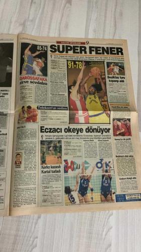 FOTOMAÇ SPOR GAZETESİ - TURKISH NEWSPAPER - DOĞUM GÜNÜ HEDİYESİ  - EKSİKSİZ TAM TAKIM GAZETE -18 OCAK 2001  CNN TERİM’İ ALKIŞLADI – GUERIN SPORTIVO TERİM’İ KAPAK YAPTI – TERİM MİLAN’A GİDECEK Mİ? – DENİZLİ KÖŞEYE SIKIŞTI – TRABZONSPOR 7’DE 6 – YILDIZLAR NEDEN SİNİRLİ? – FENER GÜLE OYNAYA TURLADI (KORAÇ KUPASI) – ANDREW ILIE İNTİKAM ALDI – UCUZCI GALATASARAY (BEDAVA KAMP) – FUTBOL KOMİTESİ’NİN YENİ PATRONU: ALTINSAY – HANGİSİNDEN VAZGEÇMELİ? (MİRKOVİÇ, JOHNSON, LAZETİÇ, RAPAIÇ, REVIVO, ANDERSSON) – OKAN & EMRE GİDECEK Mİ? – GİTMEK Mİ ZOR, KALMAK MI? (TERİM KARARI)  FATİH TERİM – GORİ – GUERIN SPORTIVO – CNN – DOĞAN ERSAVAŞ – MUSTAFA DENİZLİ – ANDERSSON – YUSUF – RAPAIÇ – LAZETİÇ – TOMISLAV – SERDAR – HAYDAR PINARCI – PASCAL NOUMA – ALTAN TANRIKULU – İBRAHİM ALTINSAY – ZORAN MİRKOVİÇ – SAMUEL JOHNSON – NİCOLA LAZETİÇ – MİLAN RAPAIÇ – HAİM REVIVO – JAN KOLLER – OKAN BURUK – EMRE BELÖZOĞLU – BERLUSCONI – RUI COSTA – TOLDO – CHIESA – DI LIVIO – MARCO TARDELLI – FRANCESCO GUIDOLIN – ZACCHERO