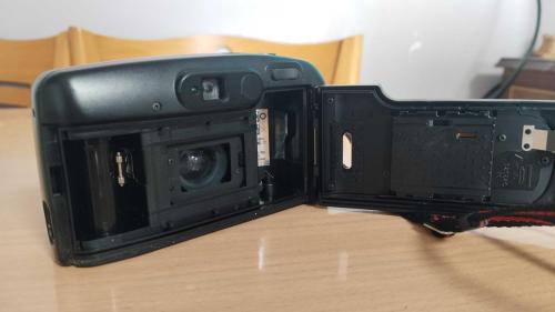 Yashica ezs zoom 70