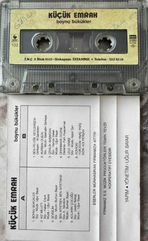 KÜÇÜK EMRAH- BOYNU BÜKÜKLER KASET