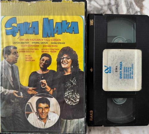 ŞAKA MAKA- ERCAN YAZGAN TULÜ ÇİZGEN ÜSTÜN ASUTAY VHS FİLM
