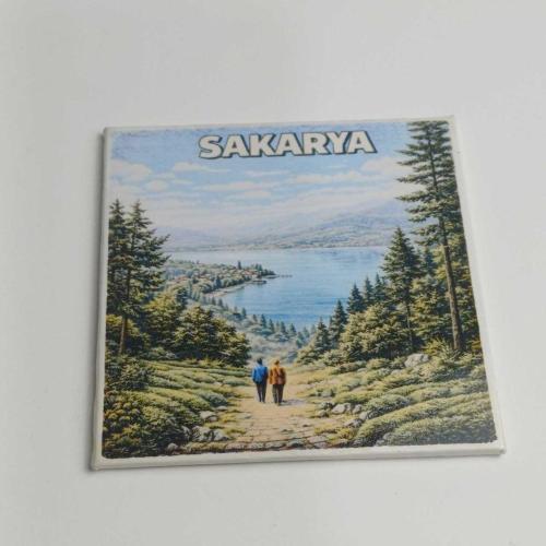 Türkiye Sakarya – Sapanca Gölü – Retro Baskılı Buzdolap Magneti Kare 9x9 cm
