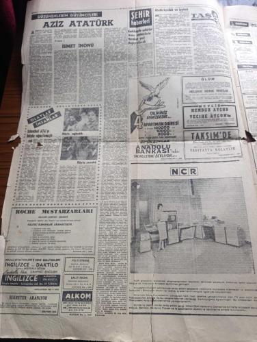 Milliyet Gazetesi - Turkish Newspaper - 10 Kasım 1963 - Atatürk ve onun için ağlayan bir genç çizen Nezih - bütün dünya Atatürk'ü anıyor - Amerika Cumhurbaşkanı Kennedy Batı Almanya başbakanı Erhard İngiltere başbakanı Home Pakistan Cumhurbaşkanı Eyüp Han Tunus cumhurbaşkanı Burgiba Hindistan başbakanı Nehru emekli Orgeneral Mac Arthur Atatürk hakkında düşünceleri - Türkiye Milli Talebe Federasyonu temsilcileri İsmet inönü'ye Atatürk ile olan fotoğrafını gösterip duygularını yazmasını istediler fotoğraf - Aziz Atatürk yazan İsmet İnönü - 10 Kasım 1938 - İstanbul Atatürk'ü böyle uğurlamıştı böyle ağladık böyle yandık fotoğraf - Atatürkçülük ve içyüzü yazan Çetin Altan - Kemal Satır Ragıp Gümüşpala'ya cevap verdi - Burhan Apaydın Ragıp Gümüşpala'ya hücum etti - aşk anahtarı oyunu Aziz Basmacı Kenan Büke Ve Sadettin Erbil Bulvar tiyatrosu fındıkzade'de - Galatasaray yarın Zürih'e gidiyor - Beşiktaş PTT'ye 1 puan verdi fotoğraf - milliyet resimli kısa haberler - 10 Kasım 1938