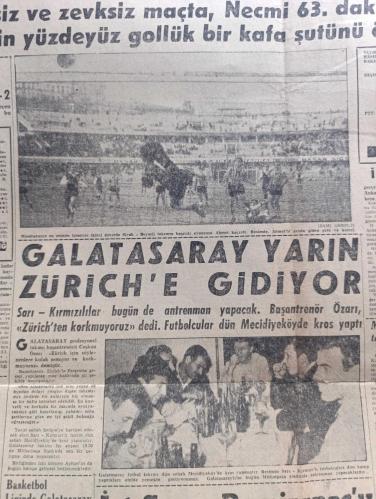 Milliyet Gazetesi - Turkish Newspaper - 10 Kasım 1963 - Atatürk ve onun için ağlayan bir genç çizen Nezih - bütün dünya Atatürk'ü anıyor - Amerika Cumhurbaşkanı Kennedy Batı Almanya başbakanı Erhard İngiltere başbakanı Home Pakistan Cumhurbaşkanı Eyüp Han Tunus cumhurbaşkanı Burgiba Hindistan başbakanı Nehru emekli Orgeneral Mac Arthur Atatürk hakkında düşünceleri - Türkiye Milli Talebe Federasyonu temsilcileri İsmet inönü'ye Atatürk ile olan fotoğrafını gösterip duygularını yazmasını istediler fotoğraf - Aziz Atatürk yazan İsmet İnönü - 10 Kasım 1938 - İstanbul Atatürk'ü böyle uğurlamıştı böyle ağladık böyle yandık fotoğraf - Atatürkçülük ve içyüzü yazan Çetin Altan - Kemal Satır Ragıp Gümüşpala'ya cevap verdi - Burhan Apaydın Ragıp Gümüşpala'ya hücum etti - aşk anahtarı oyunu Aziz Basmacı Kenan Büke Ve Sadettin Erbil Bulvar tiyatrosu fındıkzade'de - Galatasaray yarın Zürih'e gidiyor - Beşiktaş PTT'ye 1 puan verdi fotoğraf - milliyet resimli kısa haberler - 10 Kasım 1938