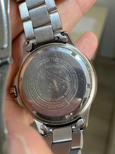 GUESS Waterpro