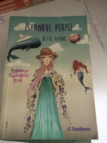 İSTANBUL PERİSİ .