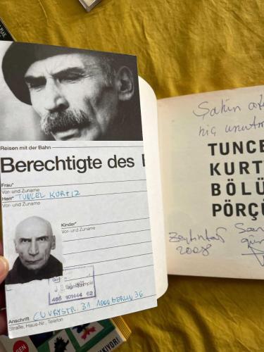 Bölük Pörçük   İmzalı   İlk Baskı