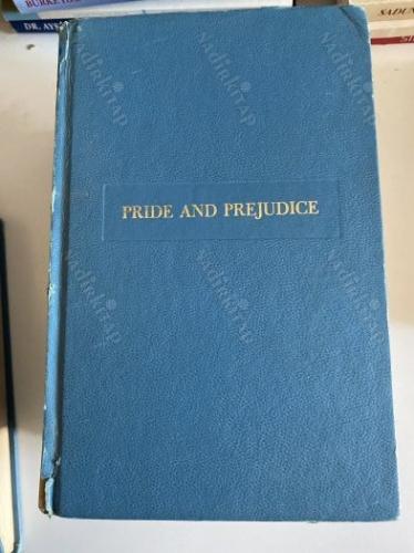 PRIDE AND PREJUDICE - BEST LOVED CLASSICS