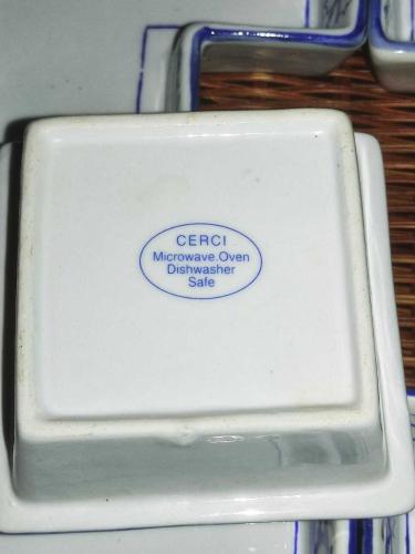 19308-MUHTEŞEM GÜZELLİKDE CERCİ MARKA DAMGALI PORSELEN KAHVALTI/ÇEREZ SETİ