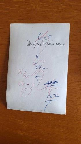 OYUNCU ve SES SANATÇISI SERPİL ÖRÜMCER'İN ORİJİNAL FOTOĞRAFI - 18 x 12 cm EBADINDA - SERPİL ÖRÜMCER BİKİNİLİ OLARAK KADRAJA GÜLÜMSEYEREK POZ VERİRKEN ÇEKİLMİŞ BİR KARE