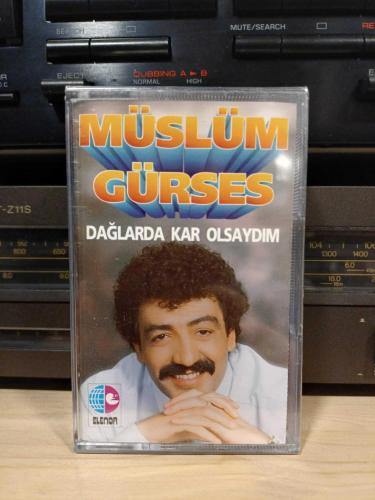 MÜSLÜM GÜRSES DAĞLARDA KAR OLSAYDIM SIFIR JELATİNDE