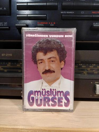 MÜSLÜM GÜRSES YÜREĞİMDEN VURDUN BENİ SIFIR JELATİNDE