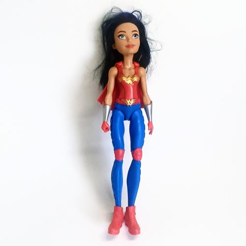Mattel DC Super Hero Girls Wonder Women Bebek Figürü Oyuncak 2015