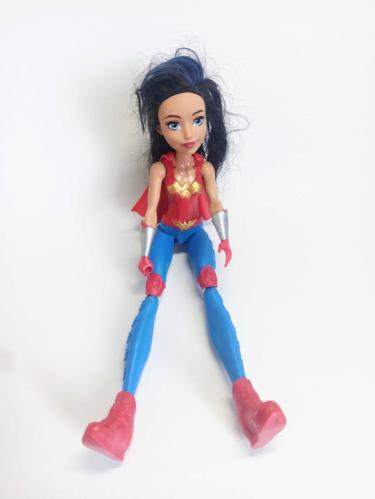 Mattel DC Super Hero Girls Wonder Women Bebek Figürü Oyuncak 2015