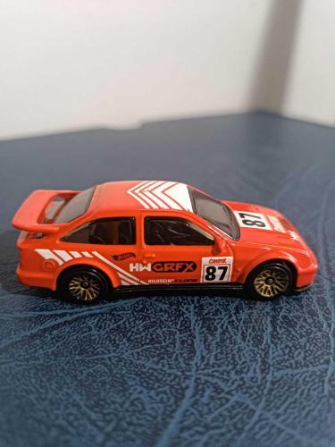 HOTWHEELS  1987 FORD SIERRA COSWORTH