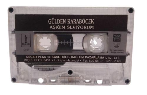 Gülden Karaböcek - Aşığım Seviyorum