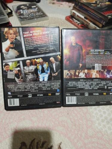 Red DVD Film Seti