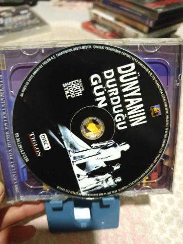 Dünyanın Durduğu Gün Ultra Nadir Vcd
