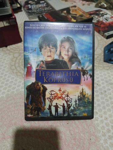 Terabıthıa köprüsü dvd