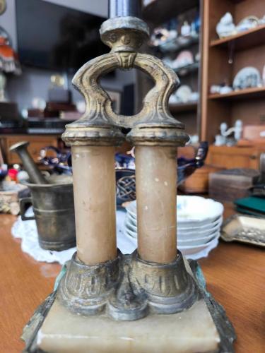 Antika Bronz Şamdan