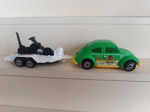 MATCHBOX  1962 VOLKSWAGEN BEETLE & CYCLE TRAILER