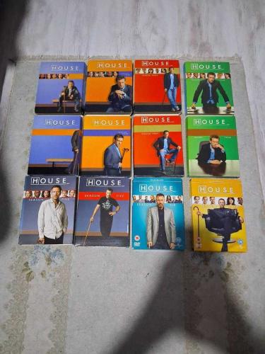 Dvd Film House Sezon 1 2 3 4 5 6 7 Toplam 35 Dvd İlk 5 Sezon Kitap Gibi Digipack Orijinal - Çiziksiz Amerika Avrupa Basksı İngilizce Türkçe Yok Koleksiyon Arşiv Nadir Hergün Yeni Ürün