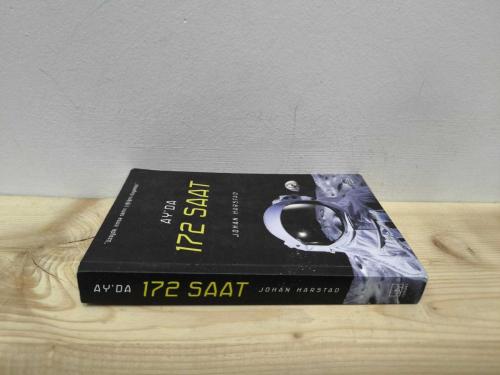 Ay'da 172 Saat