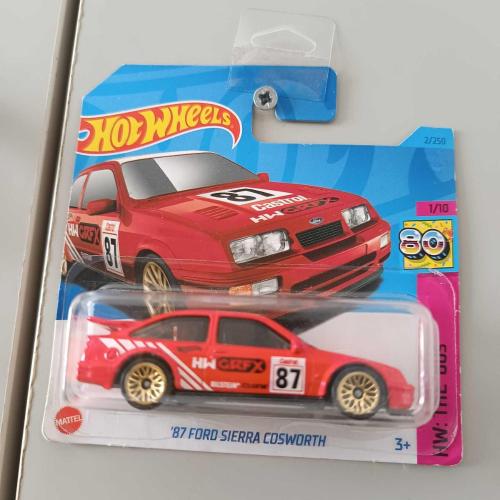 LOT.17 » HOTWHEELS  1987 FORD SIERRA COSWORTH